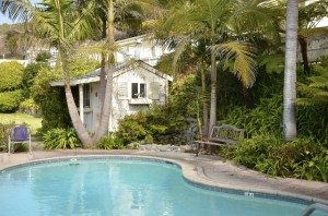 Malibu Country Inn
